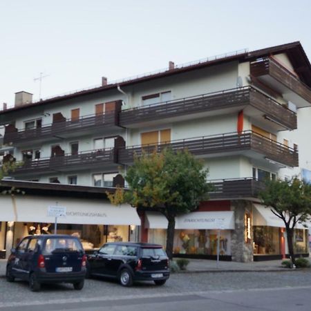 Sunny 1-Room Apartment Near Railway Station Garmisch-Partenkirchen Luaran gambar